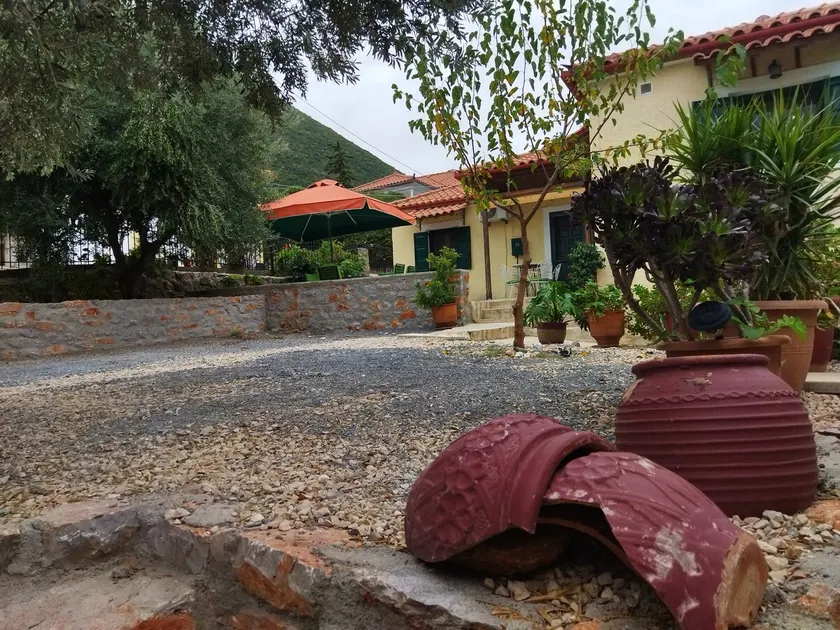 Rodomelo House - 3 Bedrooms - Image 1