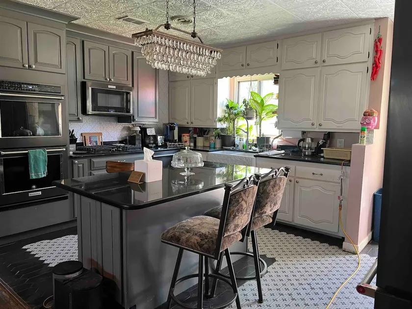 2BD1BA WALK 2Blks Old Town&Sawmill. Pet friendly - Image 1