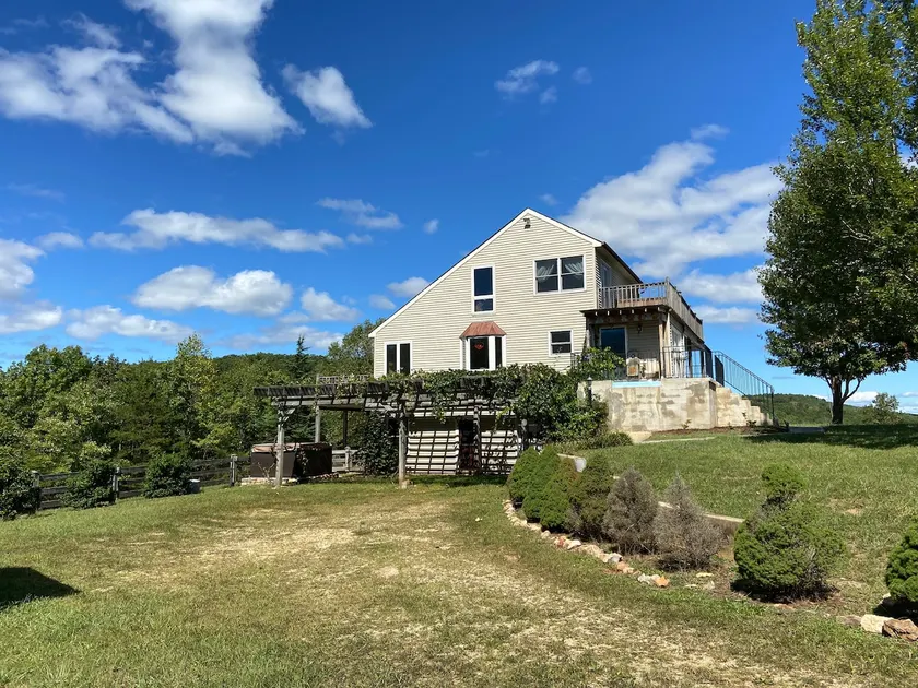 A Farm for Every Season - Altamont Farm - Image 1