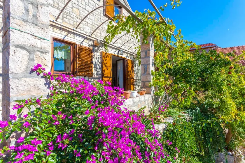 Villa Mary - Image 1