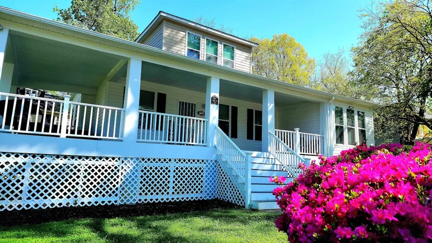 Charming 5-Bedroom Cape Cod Retreat w/Gameroom - Image 1