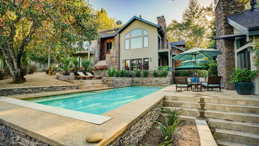 Private Resort with Pool, Pool House, View and Spa - Image 1