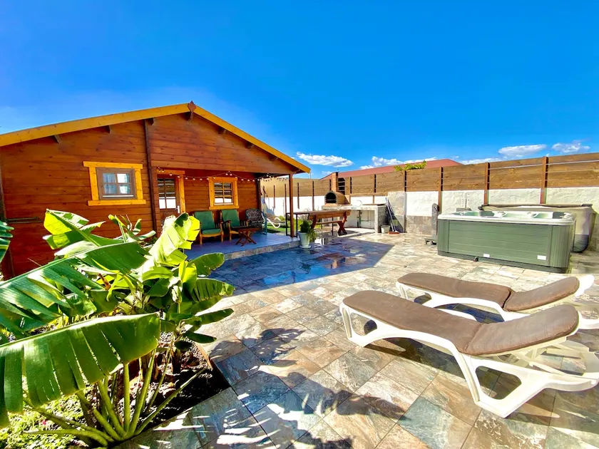 Canary Wild House 2 - Image 1