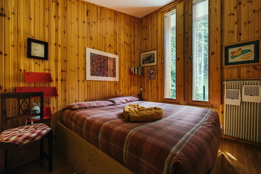 Perfectly located flat with wifi and forest view! - Image 1