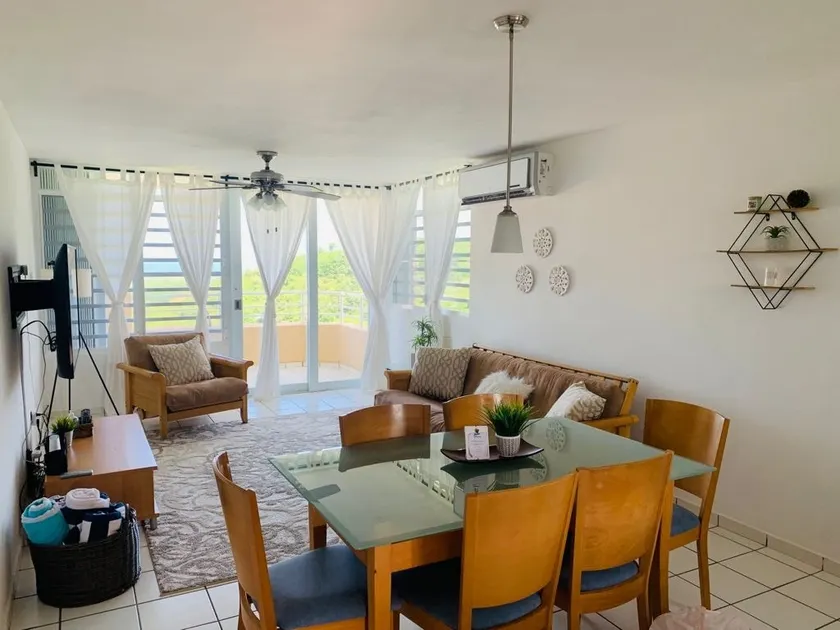 Coastal View Apartment - Image 1
