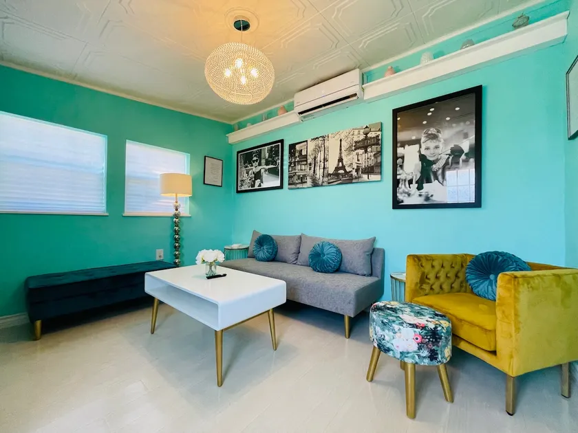 Meet the Audrey, close to Old Town & Dwntwn ABQ - Image 1