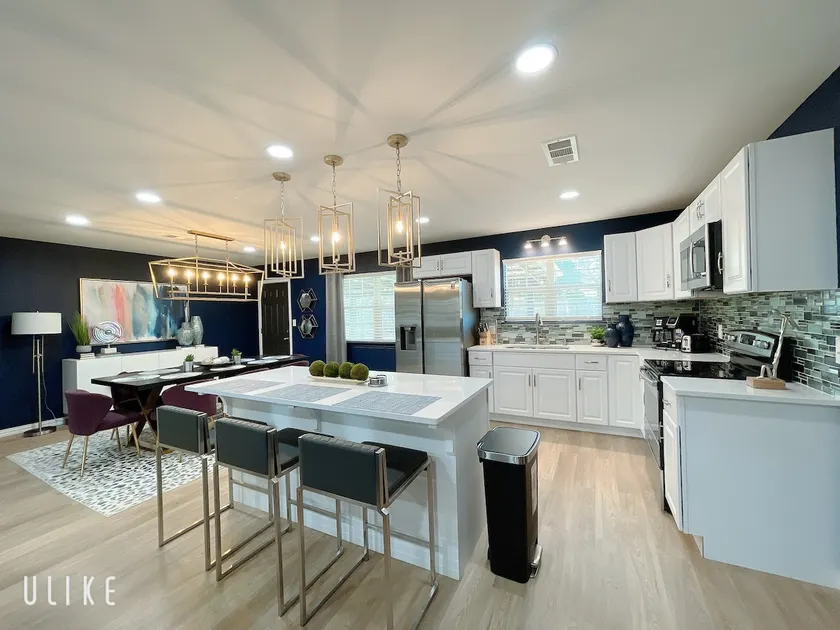 TONY’S HIDDEN JEWEL – ENTIRE MODERN HOME - Image 1