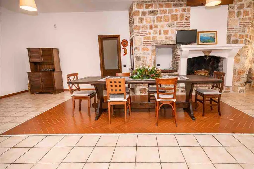 Villa among the olive trees of Salento - Image 1
