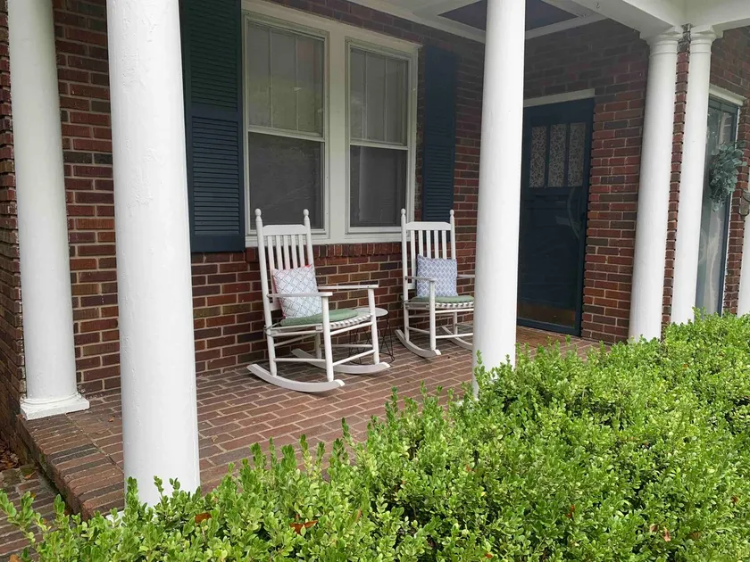 Historic Bungalow - Image 1