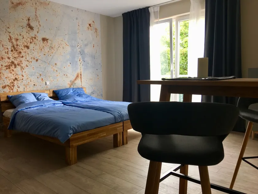 Two apartments²³ for 4 people in Nieder-Olm - Image 1