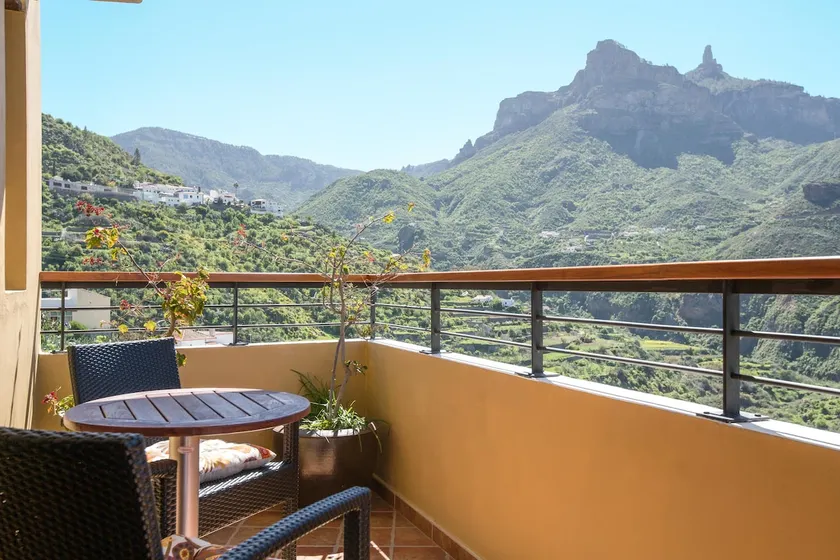 Vacation Home \"Duplex La Tea\" in the Mountains, with Wi-Fi & Terrace - Image 1