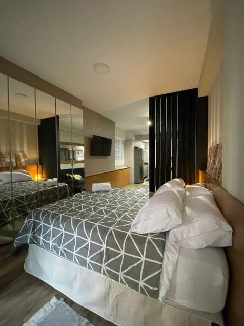 Cozy and modern Central apartment with air-conditioning! - Image 1