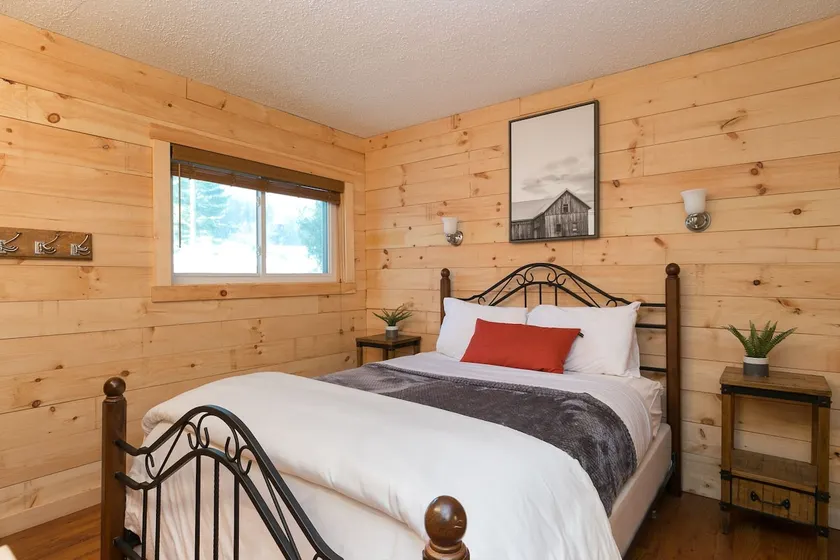 Renovated condo(unit #27) 3 miles from mtn - Image 1