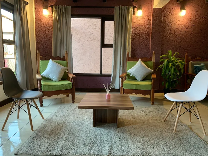 “La Casa Seis” - Image 1