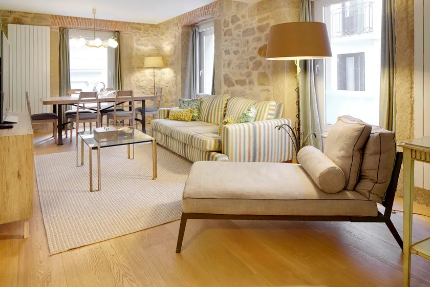 Hika Mika Apartment by FeelFree Rentals - Image 1