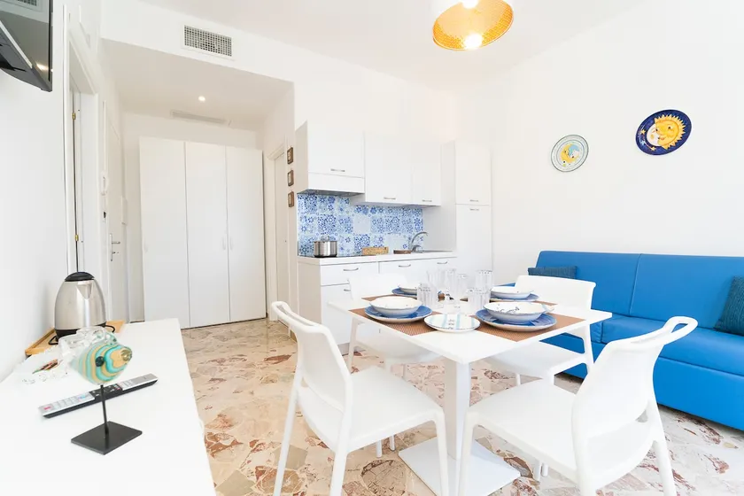 ”Mauri” luxury house in the center of Maiori - Image 1