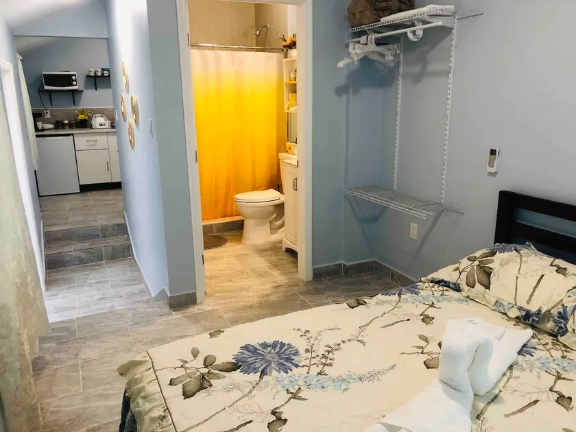 NEW Luxurious Studio Private in the heart of Miami - Image 1