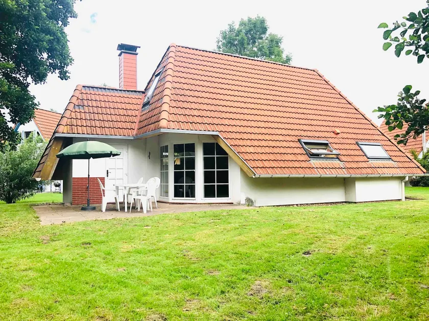 Stay quietly in ”Alicia's Ferienhaus 27” - Image 1