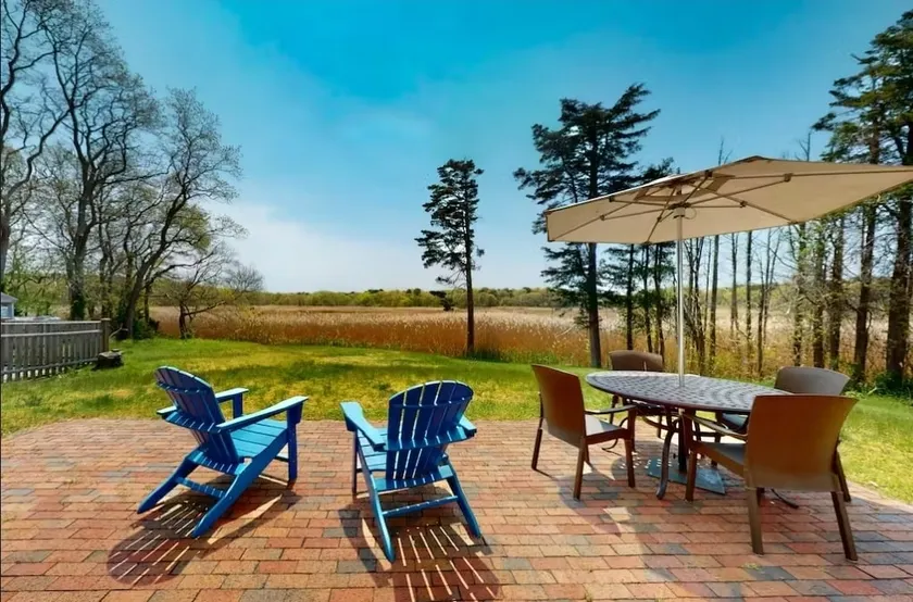 Coastal Charmer! Hot Tub, Walk To Beach, Sunsets! - Image 1