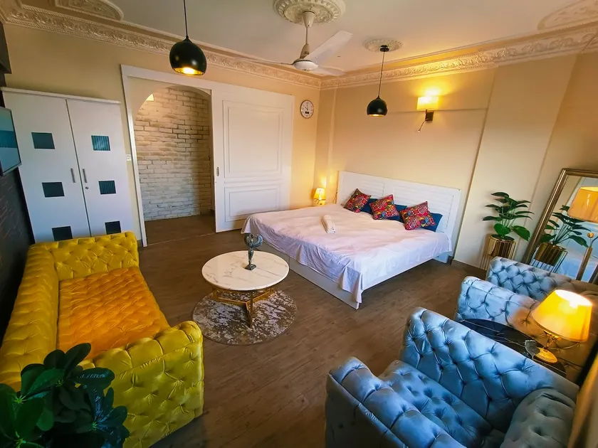 Executive Suite in the 💖 of DHA - Image 1