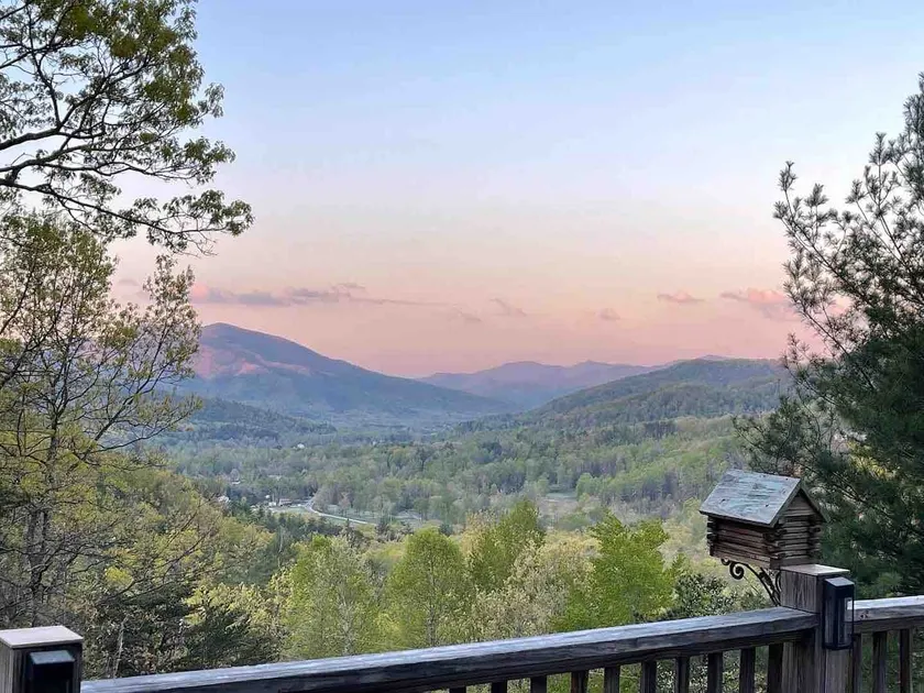 Spectacular Mountain View @ Peaceful, Cozy Cabin! - Image 1