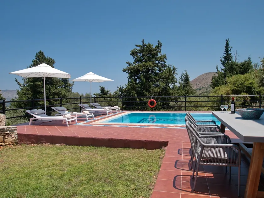 Villa Artemis Vryses Crete - Image 1