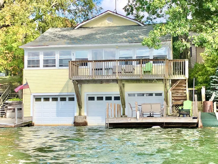Lake Front Home Near Peek'n Peak - Image 1