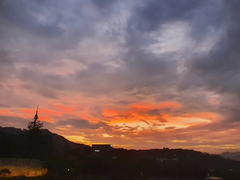 Namsan Forest Road Sunset Villa #NSeoul Tower #Namsan #Castle #Sunset #Night View #Yaksu #Itaewon #Dongdaemun #Myeongdong - Image 1