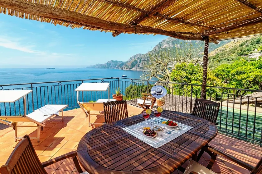 Villa Santa Chiara Positano Suites - Image 1