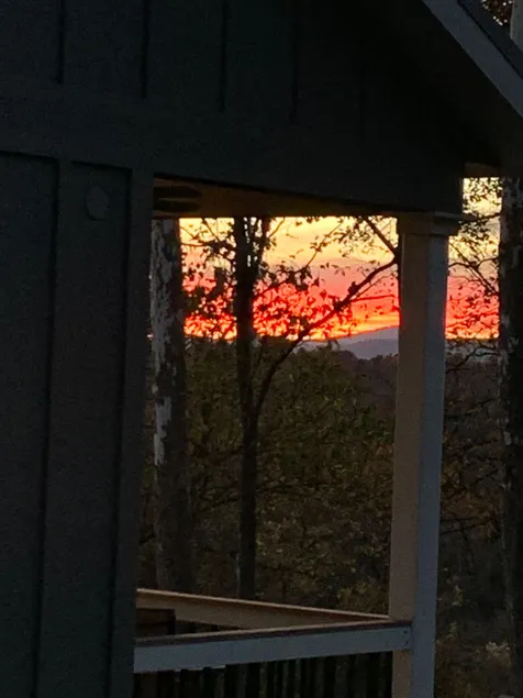 A beautiful sunset cottage - Image 1