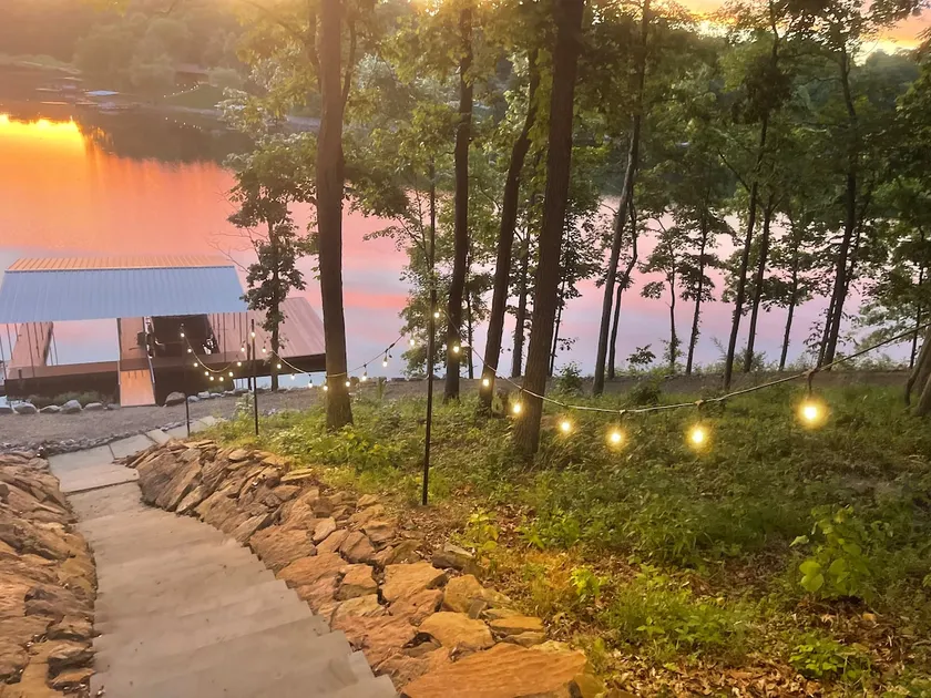 Secluded Lakefront Lodge | Forest Views + Kayaks - Image 1