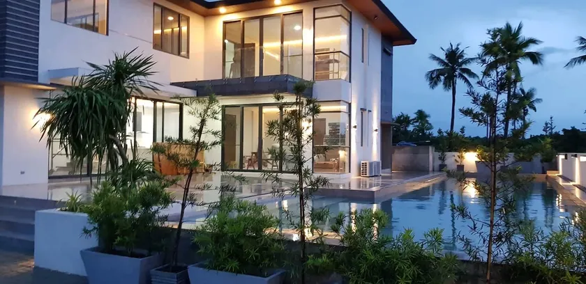 Exclusive Vacation Home at Porto Laiya-near beach - Image 1