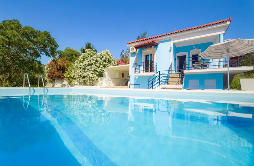 Mouzakis Villas - Image 1