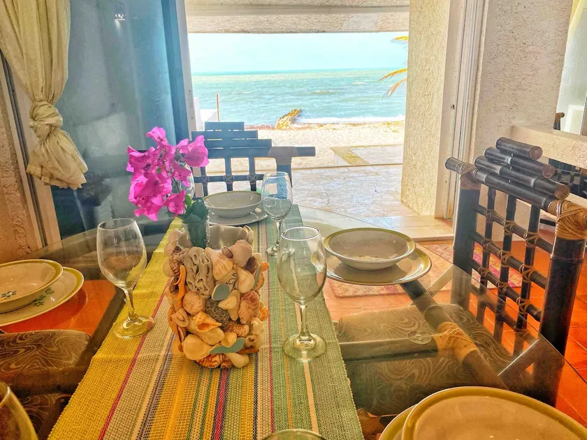 Casa Saltwater Cowboy En La Playa - Image 1