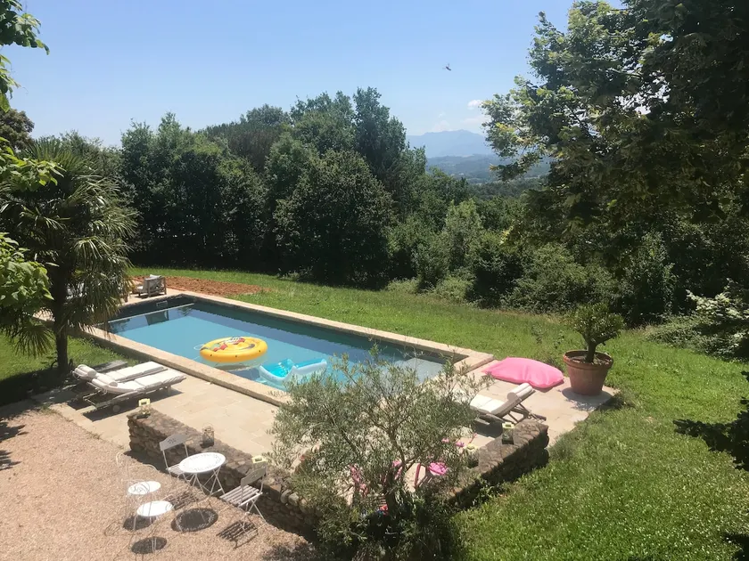 House with pool overlooking the Pyrenees - Image 1