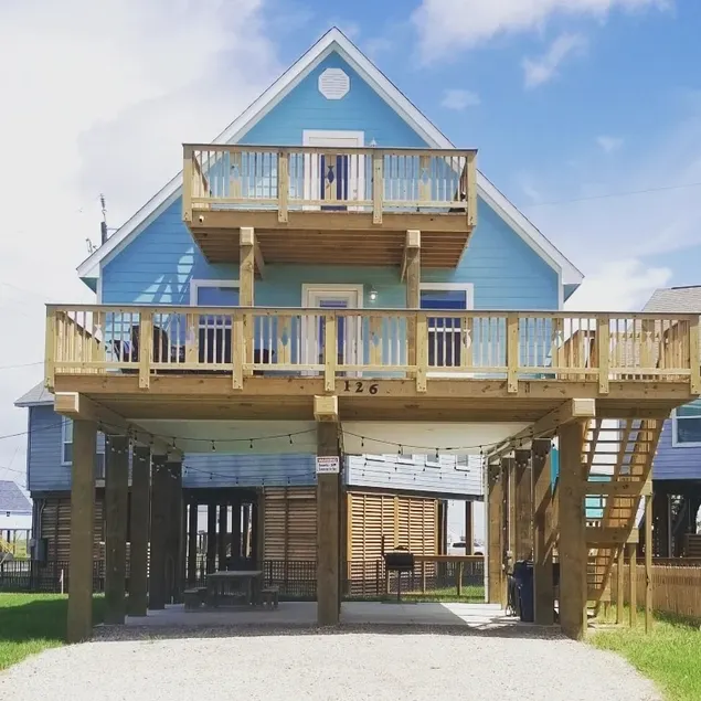 La Brisa on Surfside w/ Ocean Views 3BR - Image 1