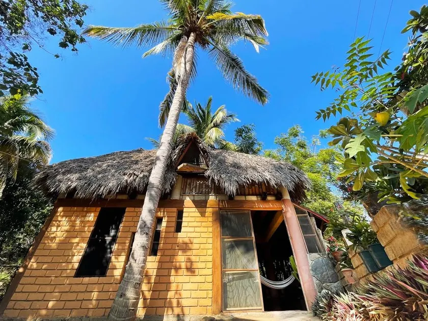 Cabañas Éxodo 1 - Image 1