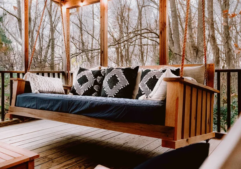 The Blue Smoke Cabin-Hot Tub, Huge Screened Porch - Image 1
