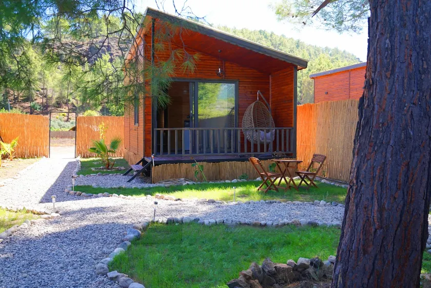 BlackStone Bungalows - Image 1