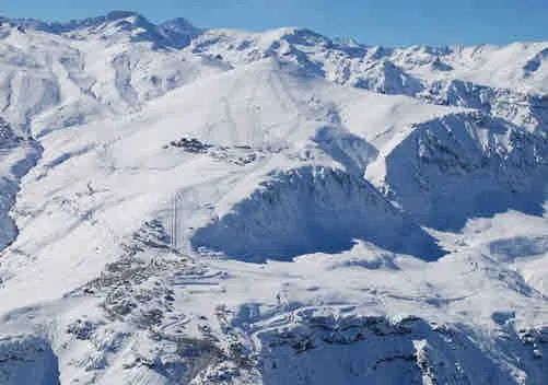 STUNNING ANDES FARELLONES CHILE - Image 1