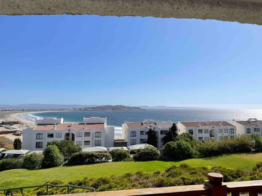 Comfortable and excellent location - Image 1