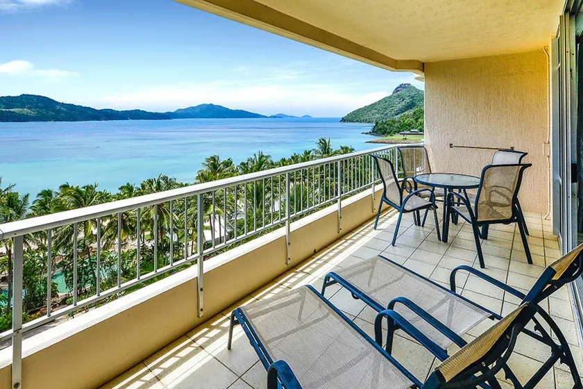Whitsunday Apartment West 605 - Image 1