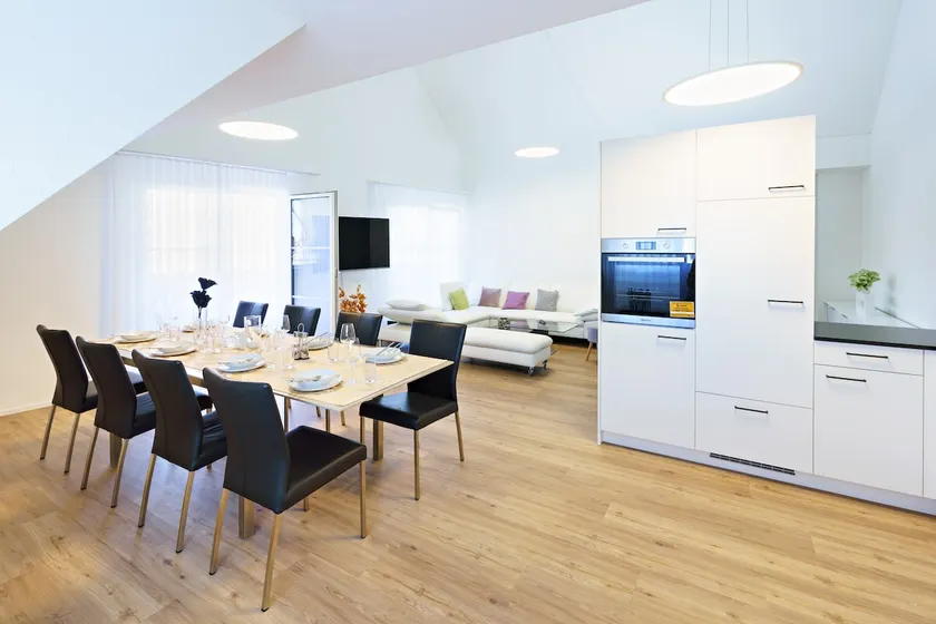 Exclusive 4.5 roomapartment for families and business - Image 1