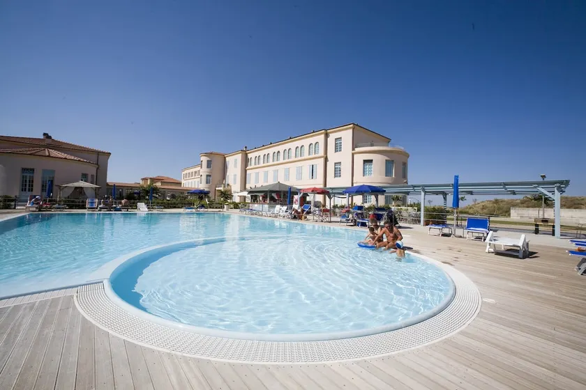 Seaside residence in Tuscany with swimming pool, within a natural park, - Image 1
