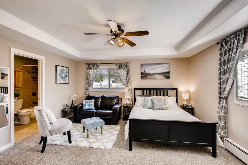 Private Relaxing Apartment in North Tacoma - Image 1