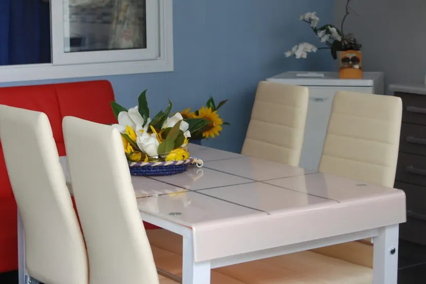 Soula's Sunshine Blue Apartment - Image 1
