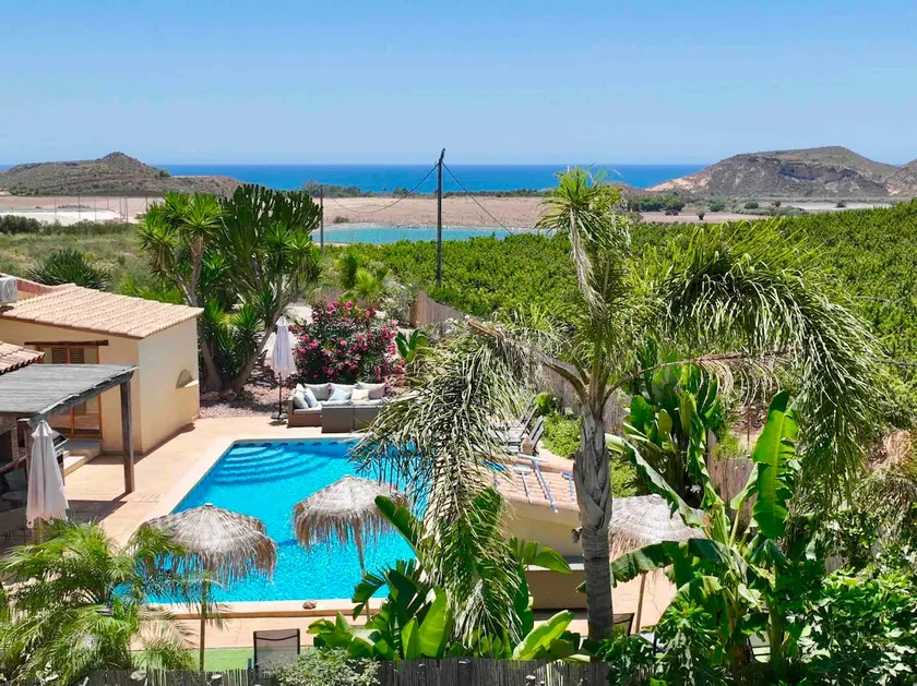 Villa Cocon: 5mn beach, Pool, Ideal Families - Image 1