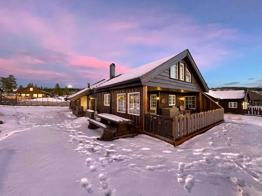 Cozy cabin at Lygna - Image 1