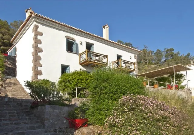 Small Villa, superb view pool free pick up service - Image 1