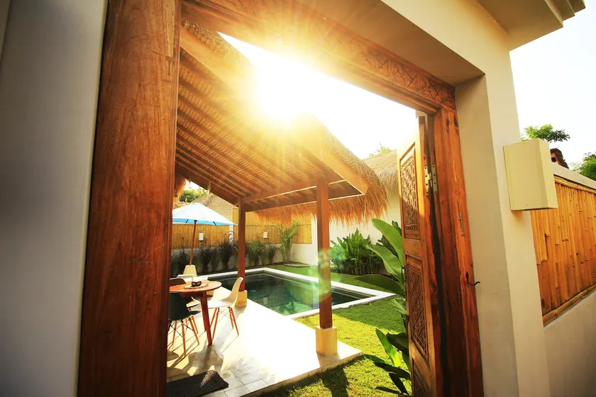 Prviate villa with garden and swimming pool - Image 1